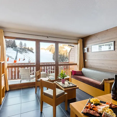 Apartahotel Lagrange Les Edelweiss 4*