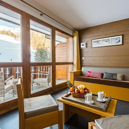 Lagrange Les Edelweiss Apartahotel La Plagne