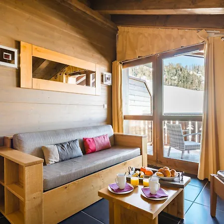 Lagrange Les Edelweiss Apartahotel 4*