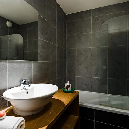 Lagrange Les Edelweiss La Plagne